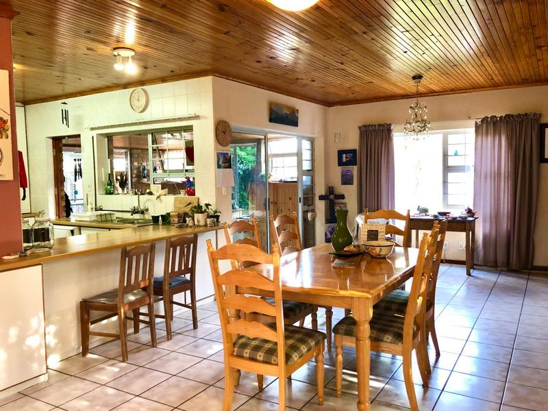 3 Bedroom Property for Sale in Sandbaai Western Cape